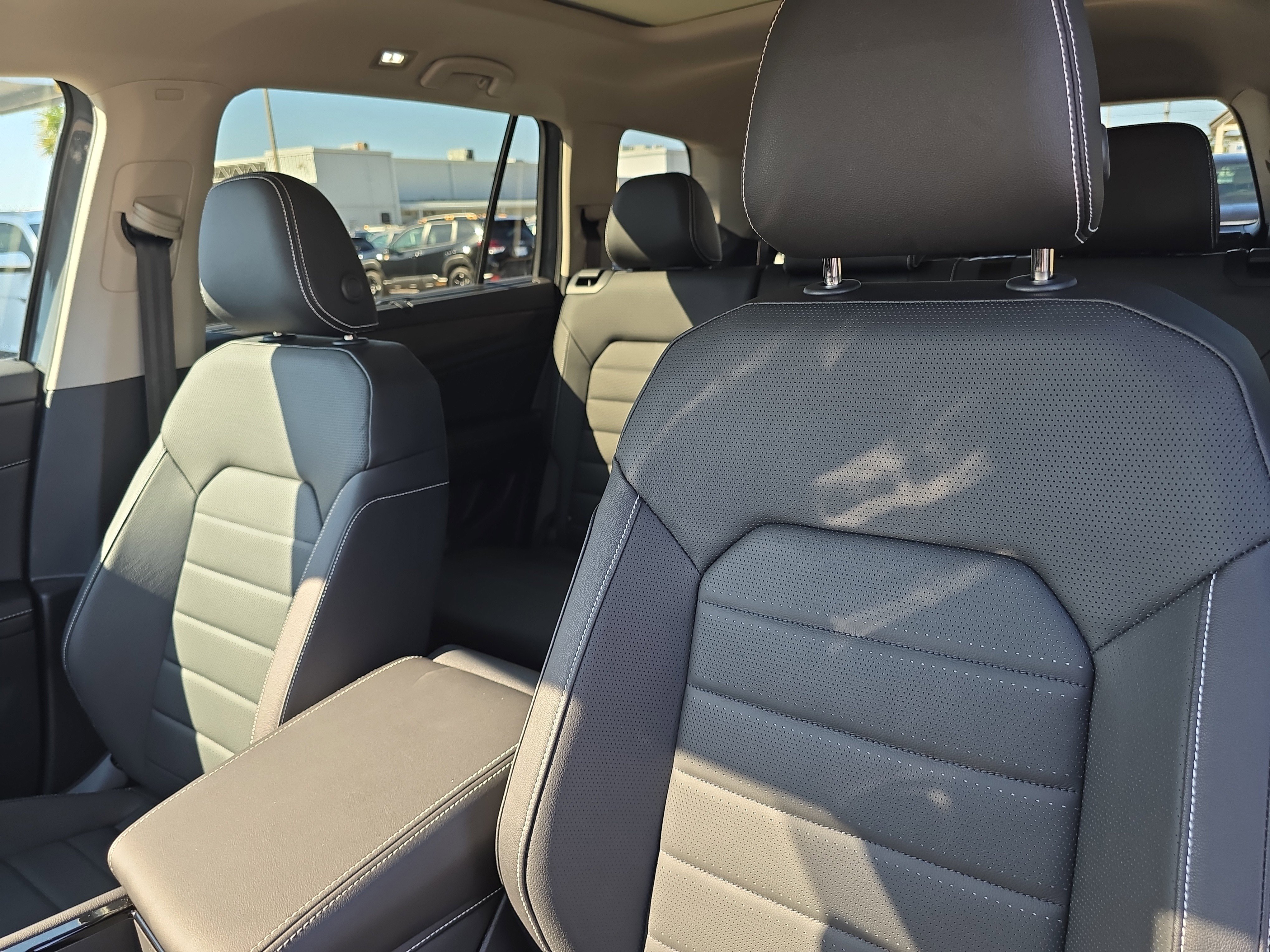 New 2026 Volkswagen Atlas SEL image 21