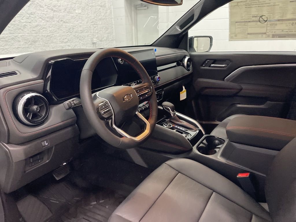 New 2026 Chevrolet Colorado Z71 w/ Technology Package AWD/4WD image 17