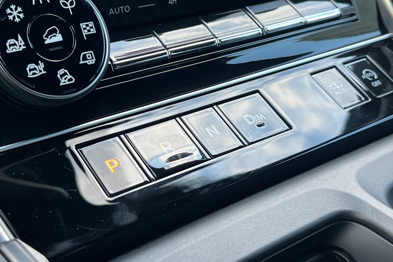 New 2026 Nissan Armada PRO-4X AWD/4WD image 28