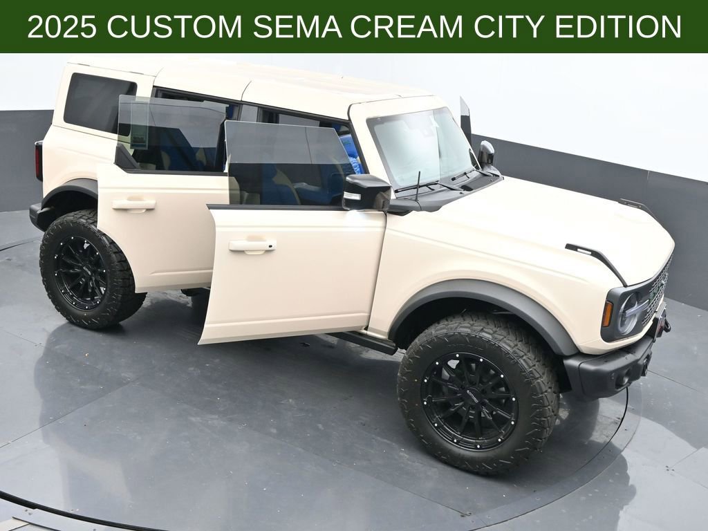 New 2025 Ford Bronco Badlands image 53