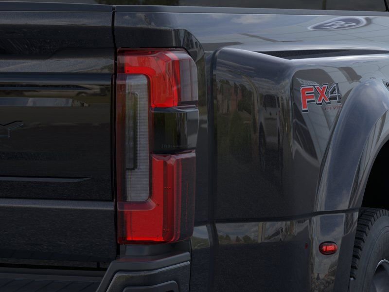 New 2026 Ford F450 Platinum image 4