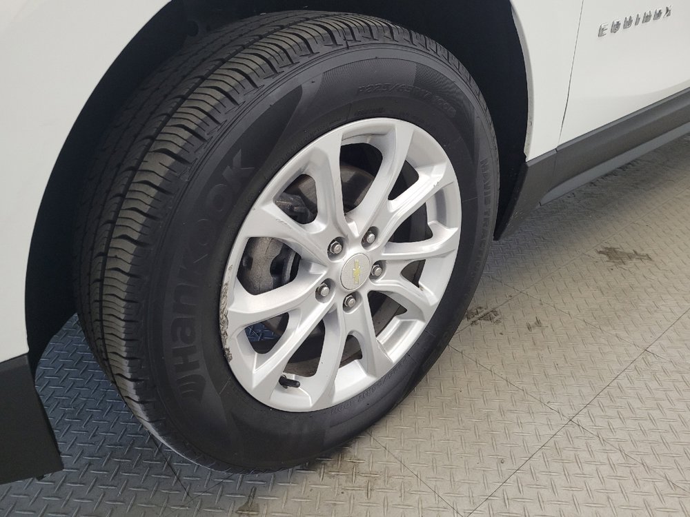 Used 2018 Chevrolet Equinox LS AWD/4WD image 31