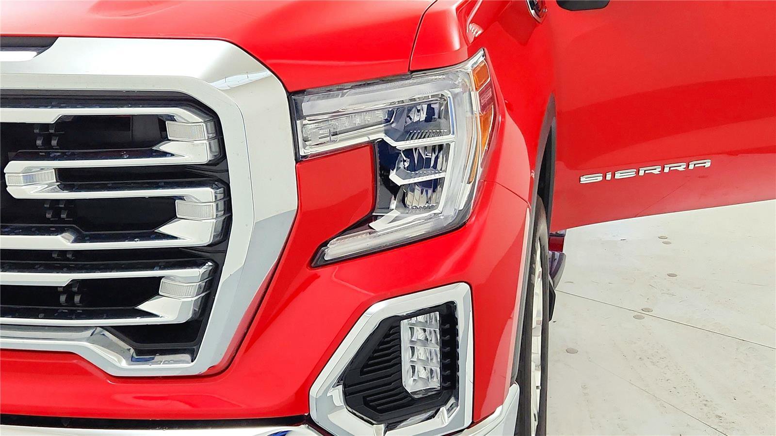 Used 2020 GMC Sierra 1500 SLT image 18