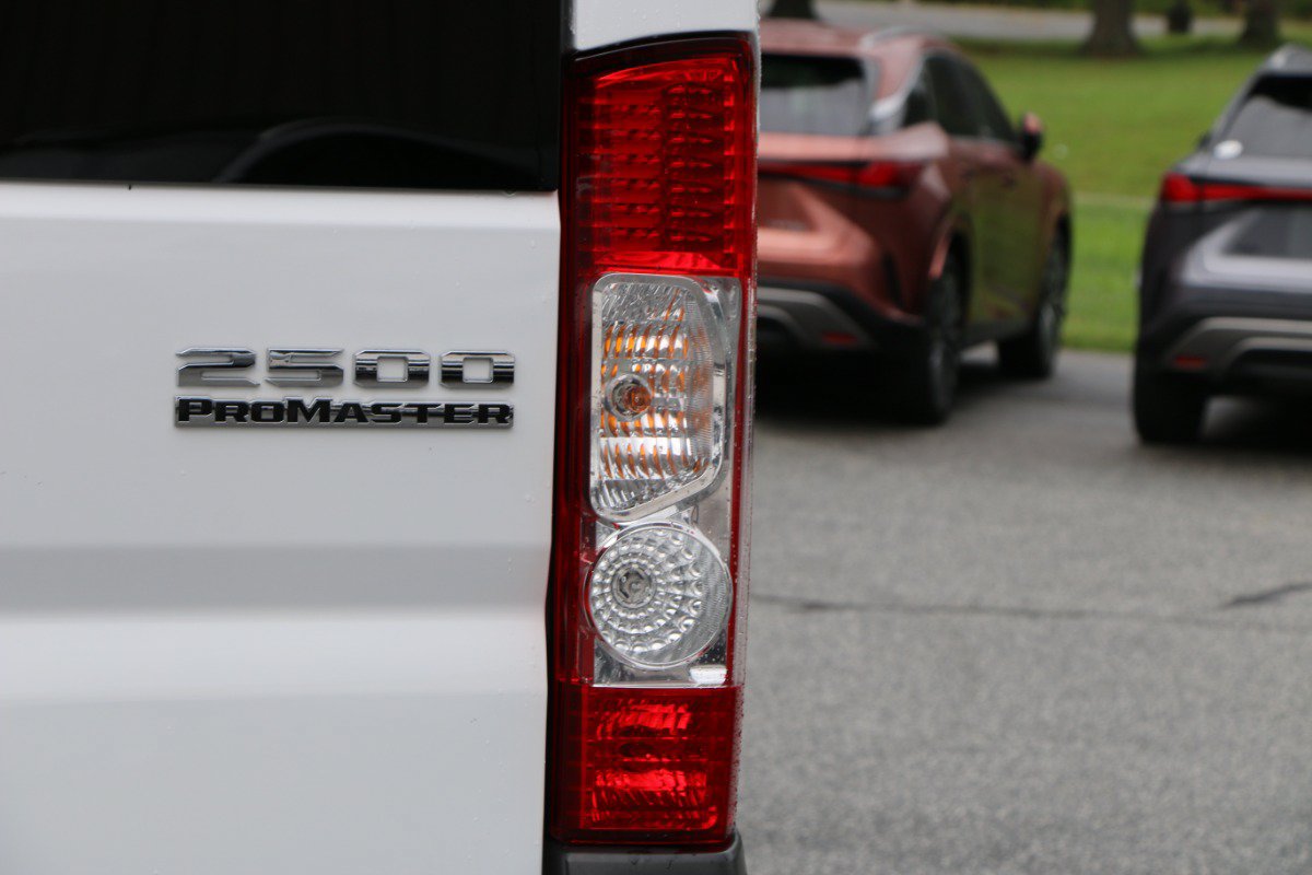 Used 2025 RAM ProMaster 2500 w/ U-Haul Equipment Group FWD image 7