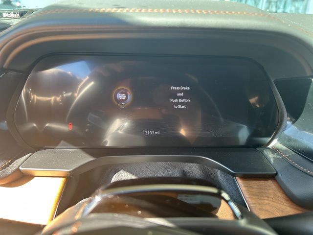 Used 2025 Jeep Grand Cherokee Summit image 10