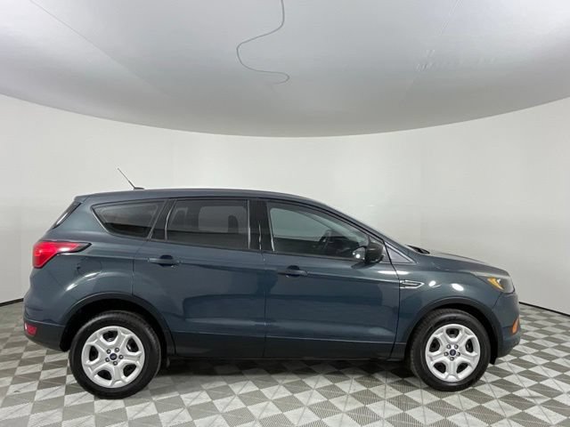 Used 2019 Ford Escape S FWD image 3