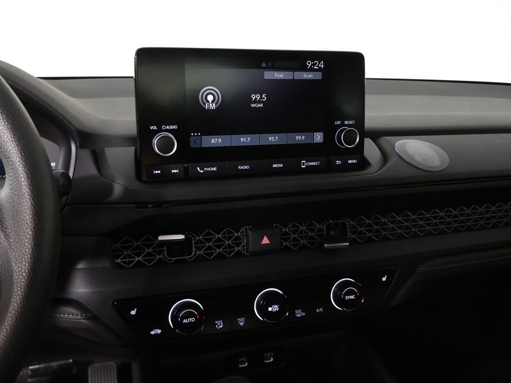Used 2025 Honda Accord SE image 42