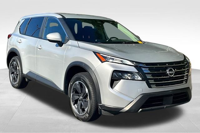 Used 2024 Nissan Rogue SV