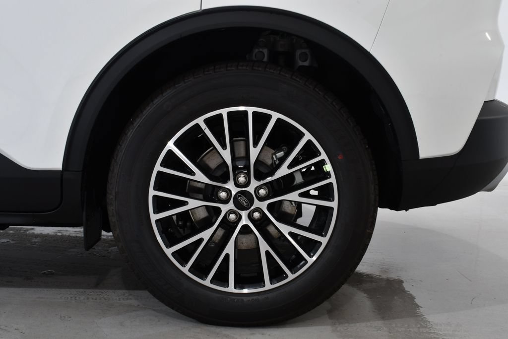 New 2025 Ford Escape SE w/ PHEV Premium Package FWD image 20