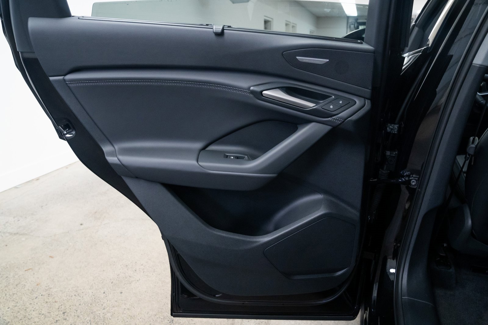 Used 2025 Audi Q6 e-tron Premium Plus w/ Premium Plus image 20