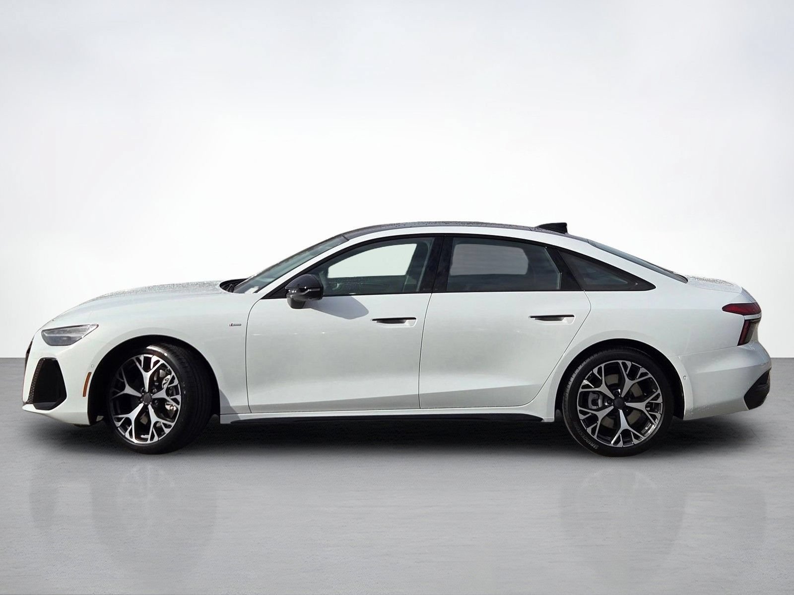 New 2026 Audi A6 Premium Plus AWD/4WD image 4