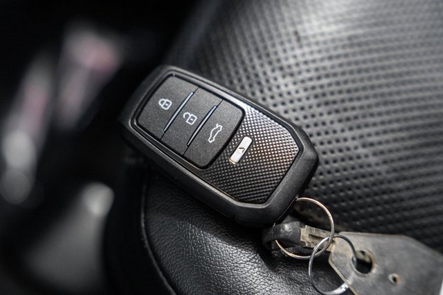 Used 2019 Toyota 4Runner Limited image 41