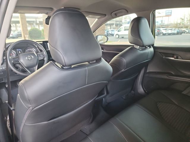 Used 2024 Toyota Camry SE w/ Convenience Package image 18