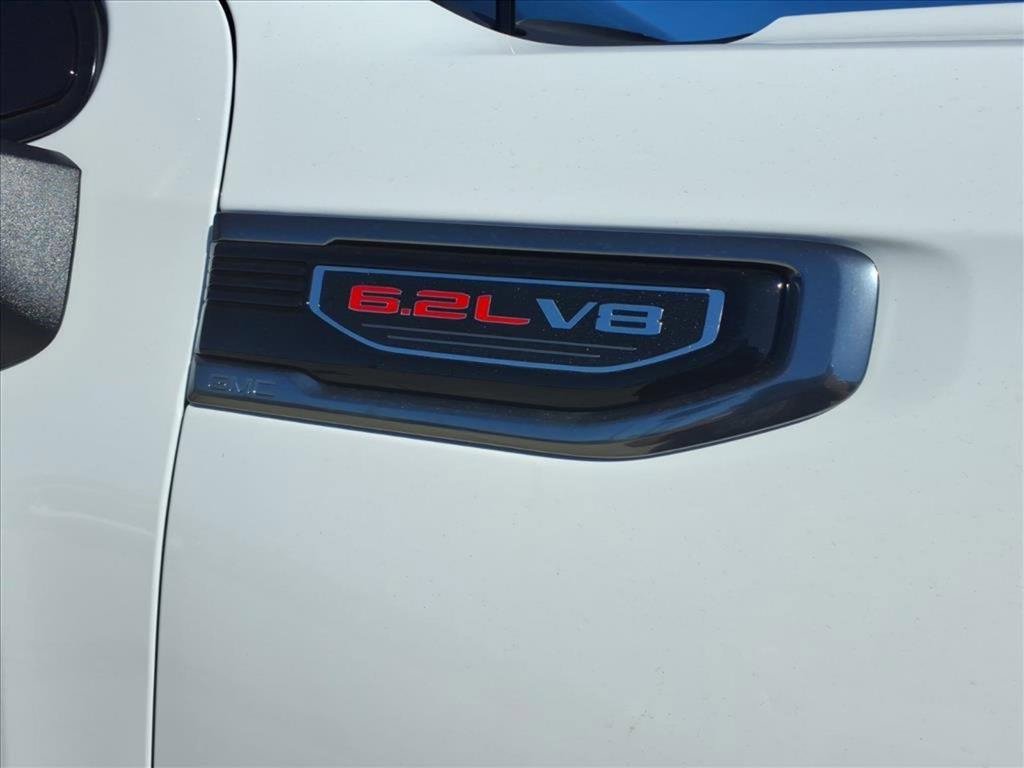 New 2026 GMC Sierra 1500 AT4 w/ AT4 Premium Package image 10