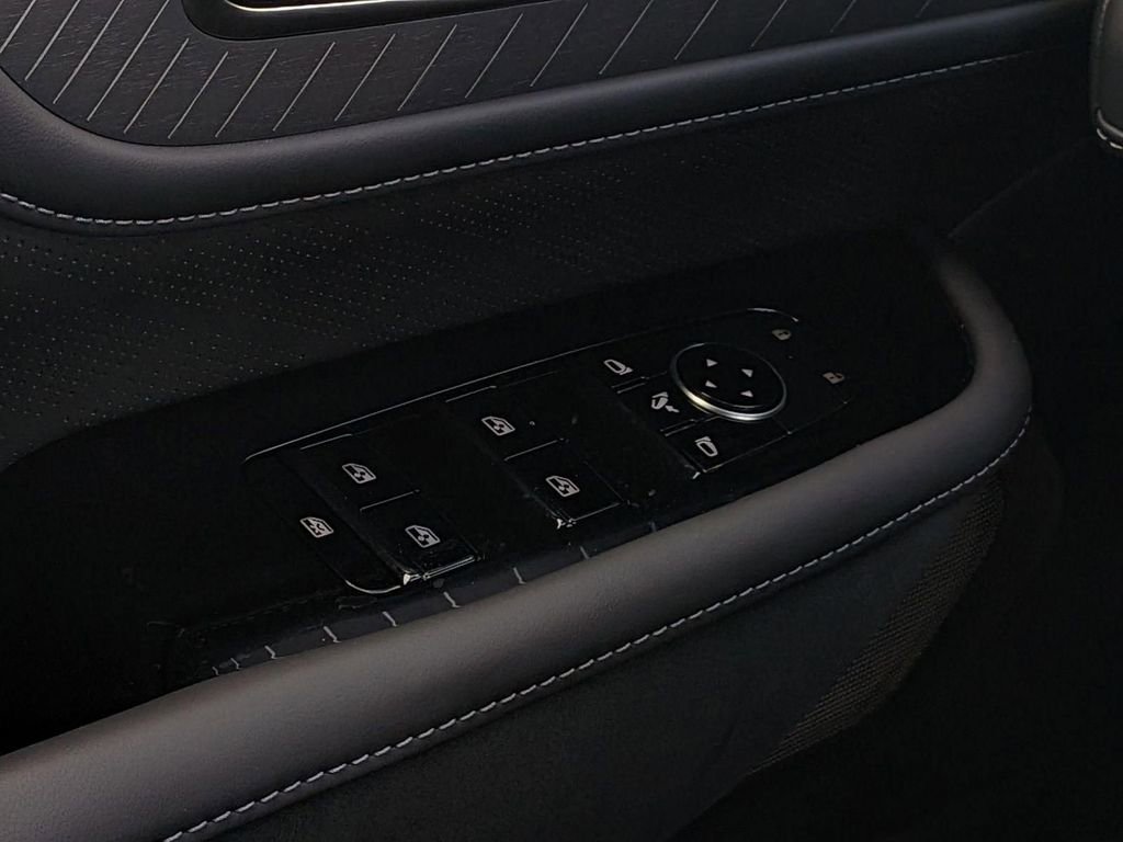 New 2026 INFINITI QX80 Autograph image 15