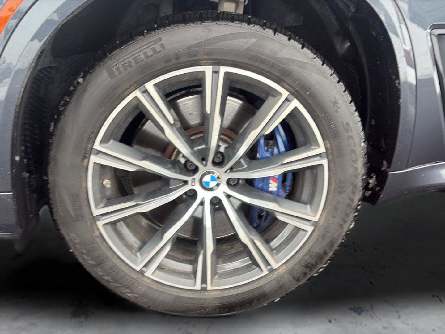 Used 2021 BMW X5 M50i w/ Executive Package AWD/4WD image 9