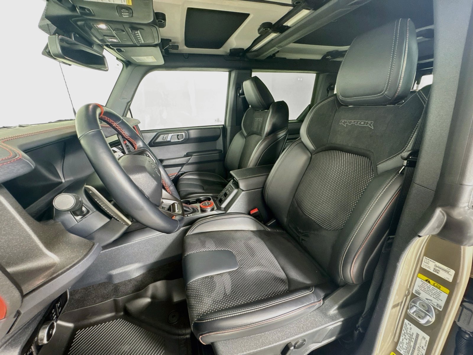 Used 2025 Ford Bronco Raptor AWD/4WD image 19