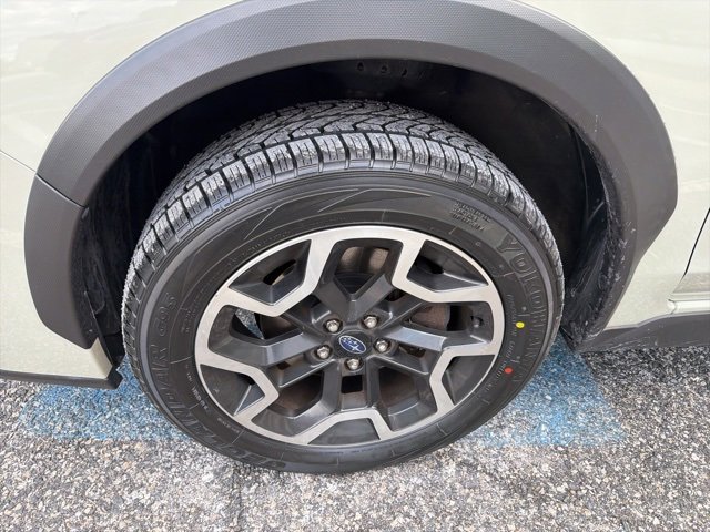 Used 2017 Subaru Crosstrek 2.0i Premium image 16