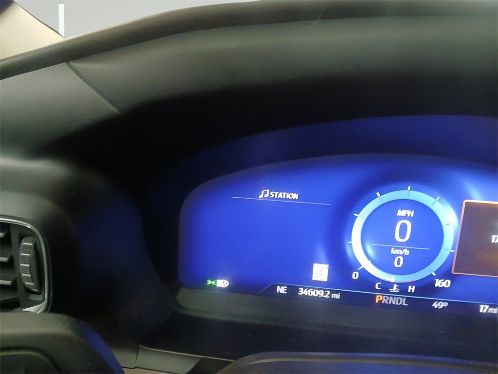 Used 2023 Ford Explorer Platinum w/ Technology Package image 11