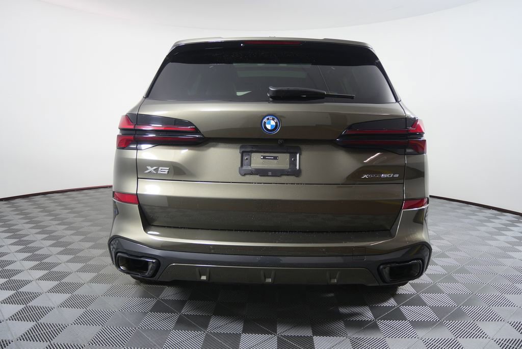 Certified 2026 BMW X5 xDrive50e w/ Executive Package AWD/4WD image 4