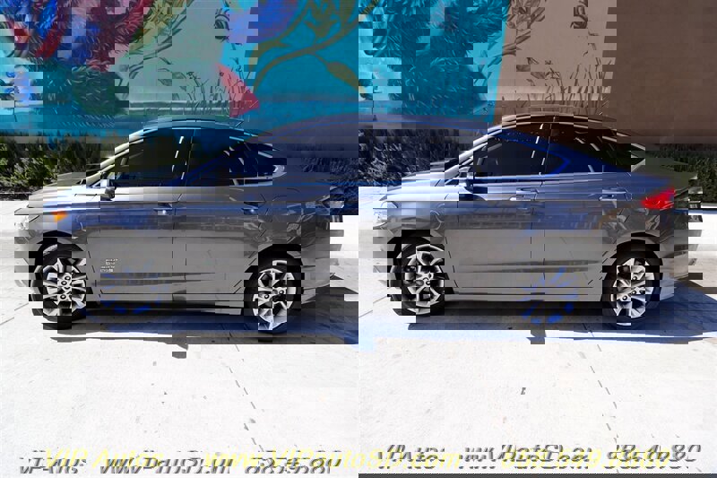 Used 2018 Ford Fusion Energi SE image 33