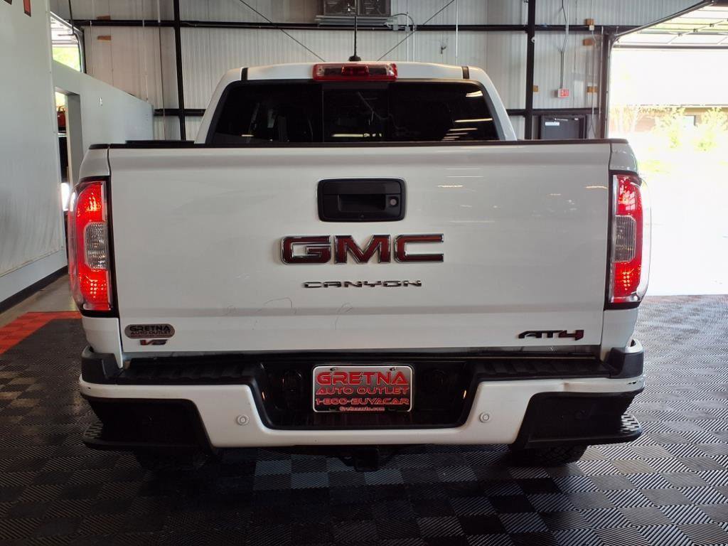 Used 2022 GMC Canyon AT4 image 5