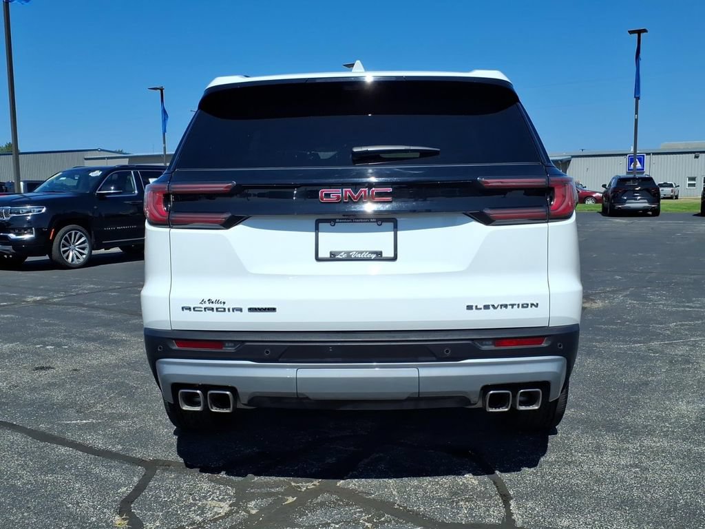 Used 2026 GMC Acadia Elevation w/ Elevation Premium Package AWD/4WD image 19