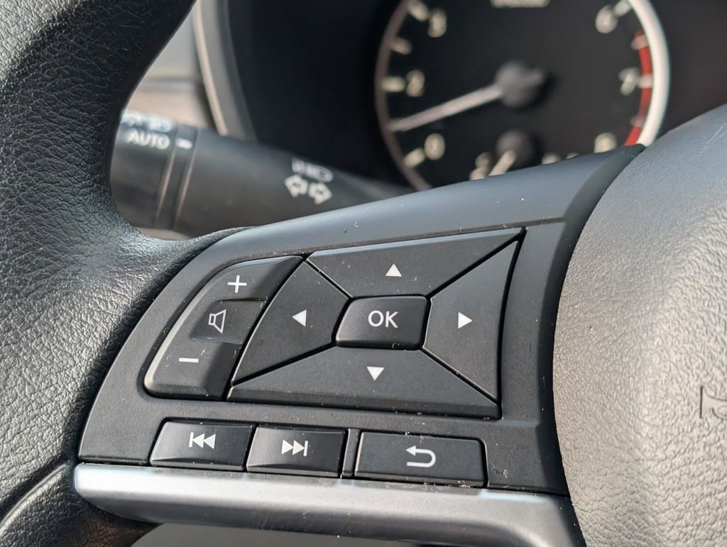 Certified 2023 Nissan Altima 2.5 SV FWD image 27