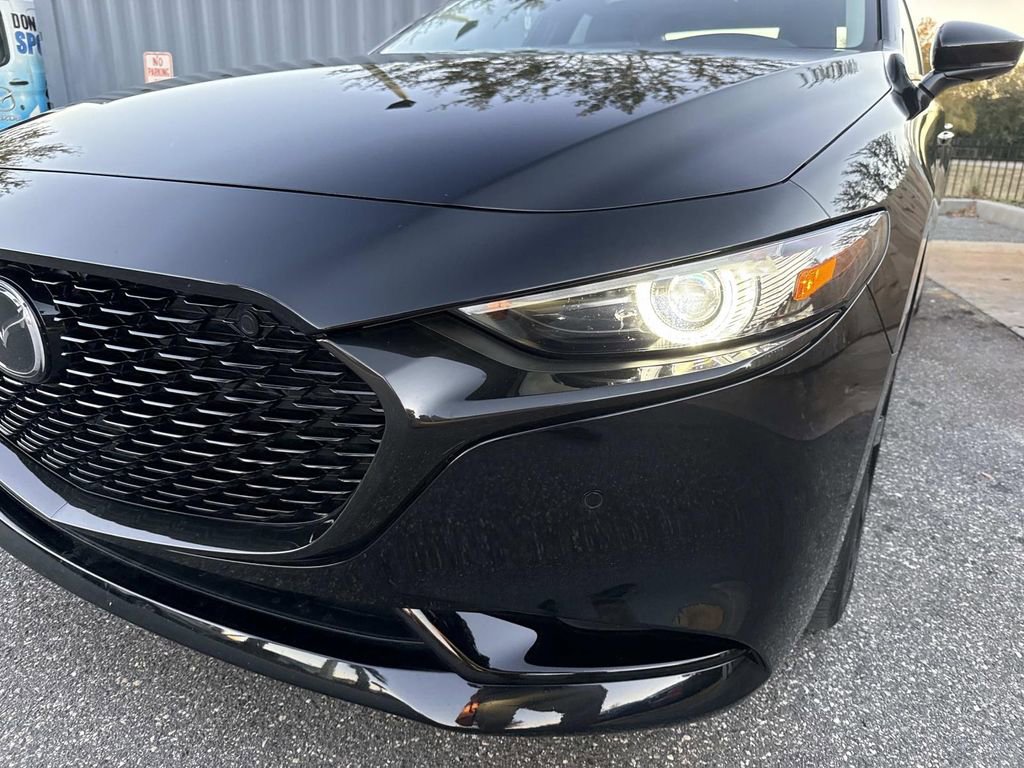 Certified 2025 MAZDA MAZDA3 2.5 Turbo Sedan w/Premium Plus image 10