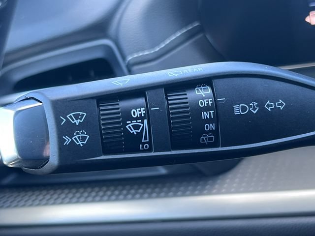 New 2026 Chevrolet Traverse LT w/ Driver Confidence Package AWD/4WD image 18