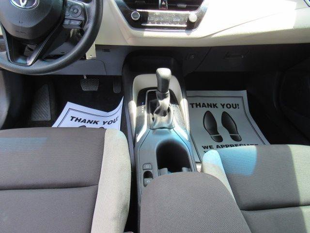 Used 2025 Toyota Corolla LE FWD image 24