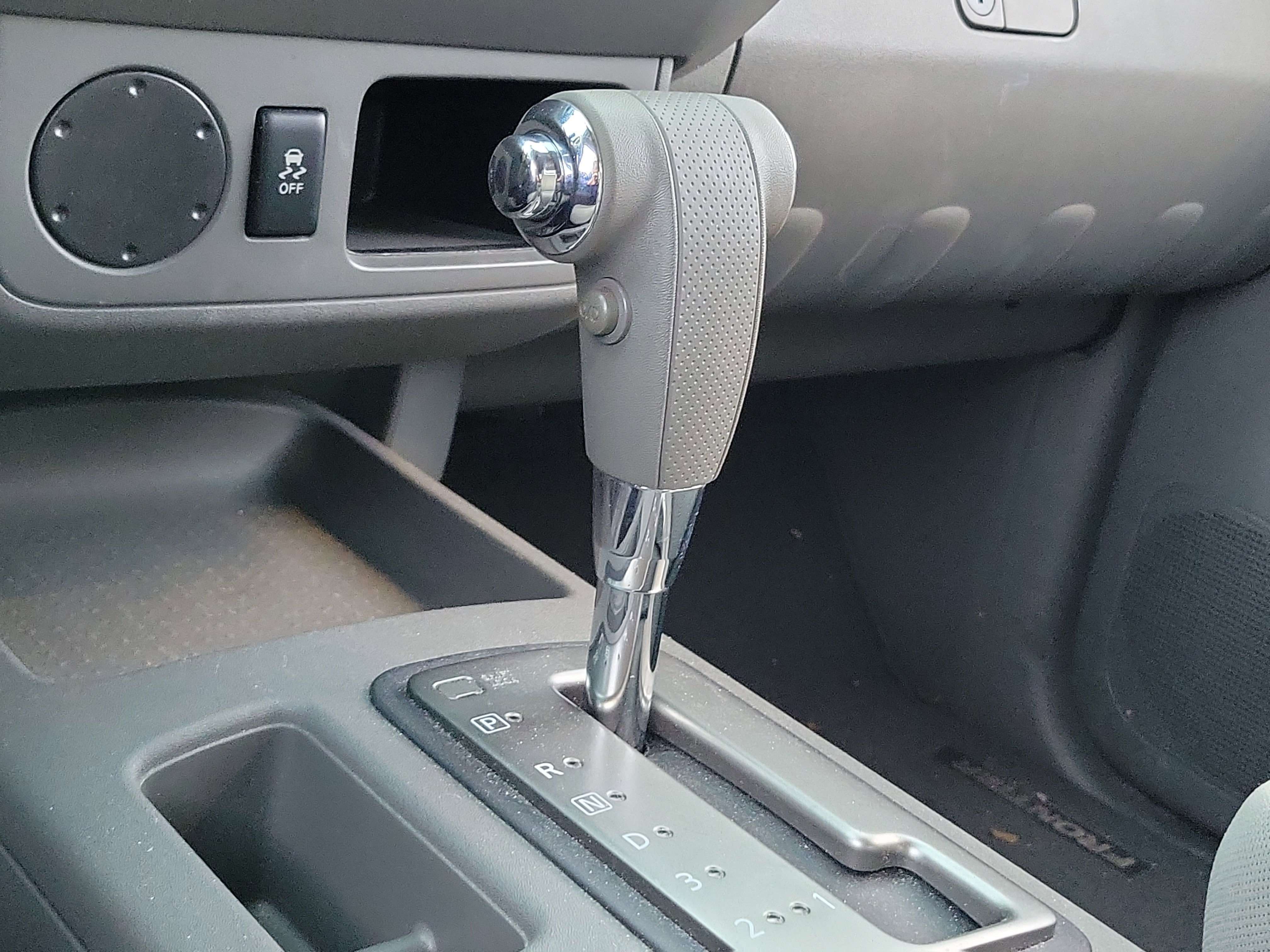 Used 2019 Nissan Frontier SV image 30