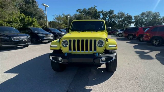 Used 2022 Jeep Wrangler Unlimited Sahara w/ Safety Group image 7