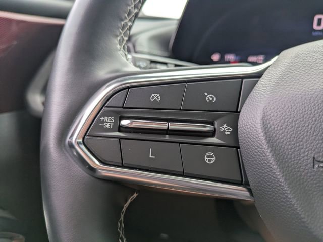 Used 2024 Chevrolet Traverse Z71 w/ Enhanced Driving Package AWD/4WD image 28