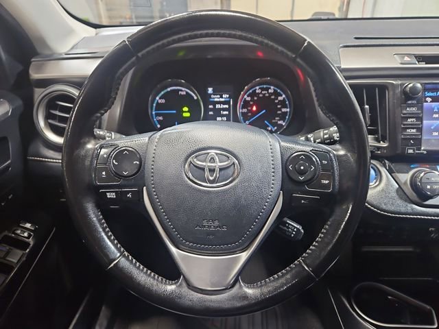 Used 2018 Toyota RAV4 Limited w/ Advanced Technology Package image 14