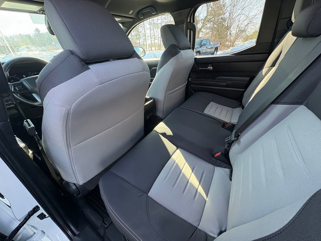 Used 2025 Toyota Tacoma TRD Off-Road image 26