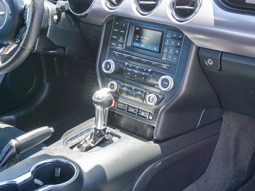 Used 2017 Ford Mustang GT RWD image 16