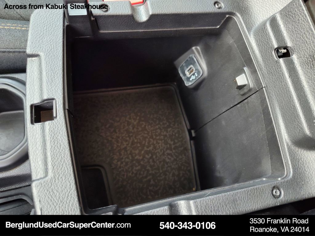 Used 2024 Jeep Wrangler Sport S w/ Convenience Group image 28