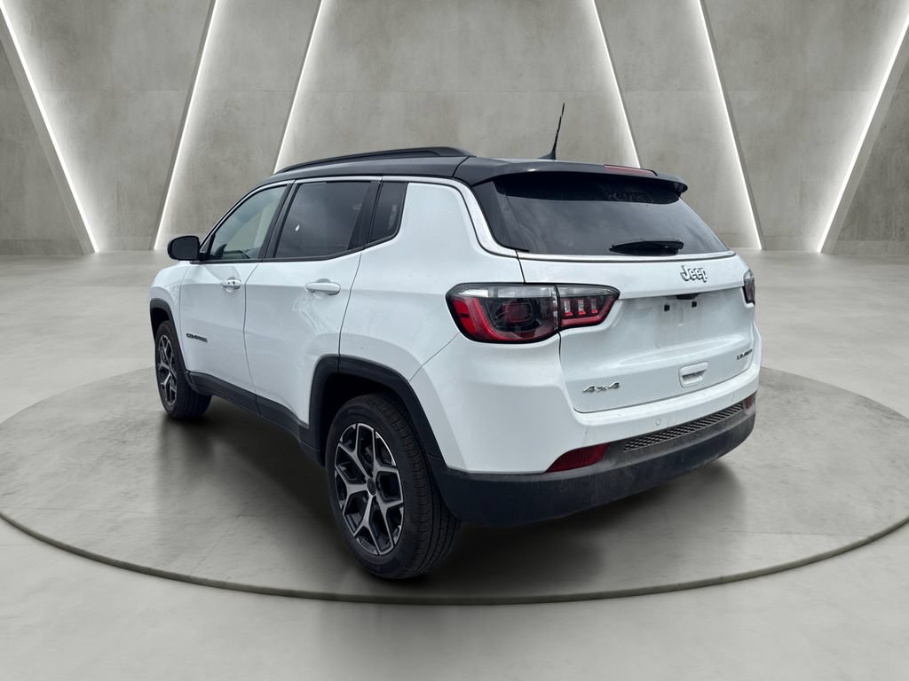 Used 2026 Jeep Compass Limited AWD/4WD image 5
