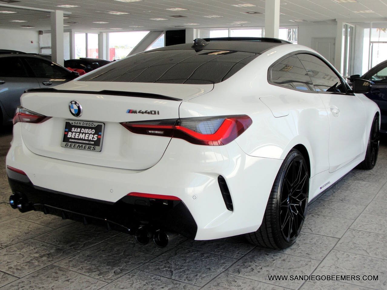 Used 2022 BMW M440i Coupe RWD image 69