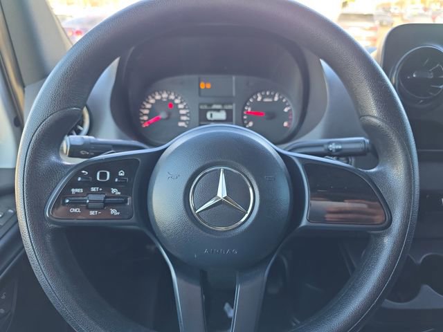 Used 2022 Mercedes-Benz Sprinter 2500 image 21