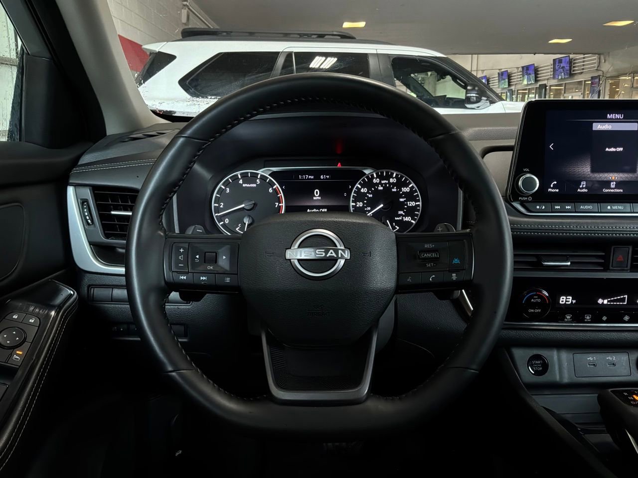 Used 2025 Nissan Rogue SV FWD image 32