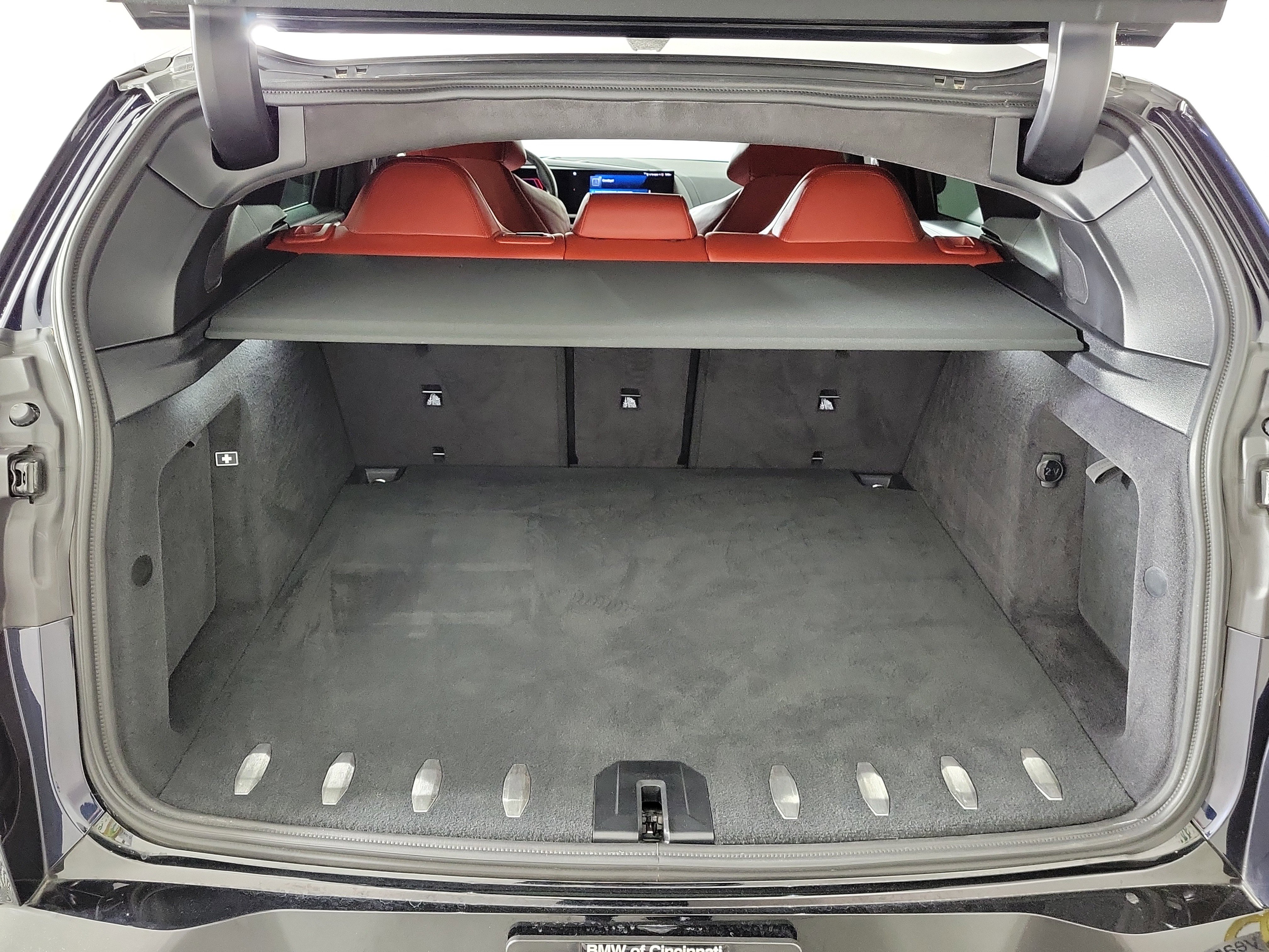 Certified 2023 BMW XM w/ M Driver's Package image 24