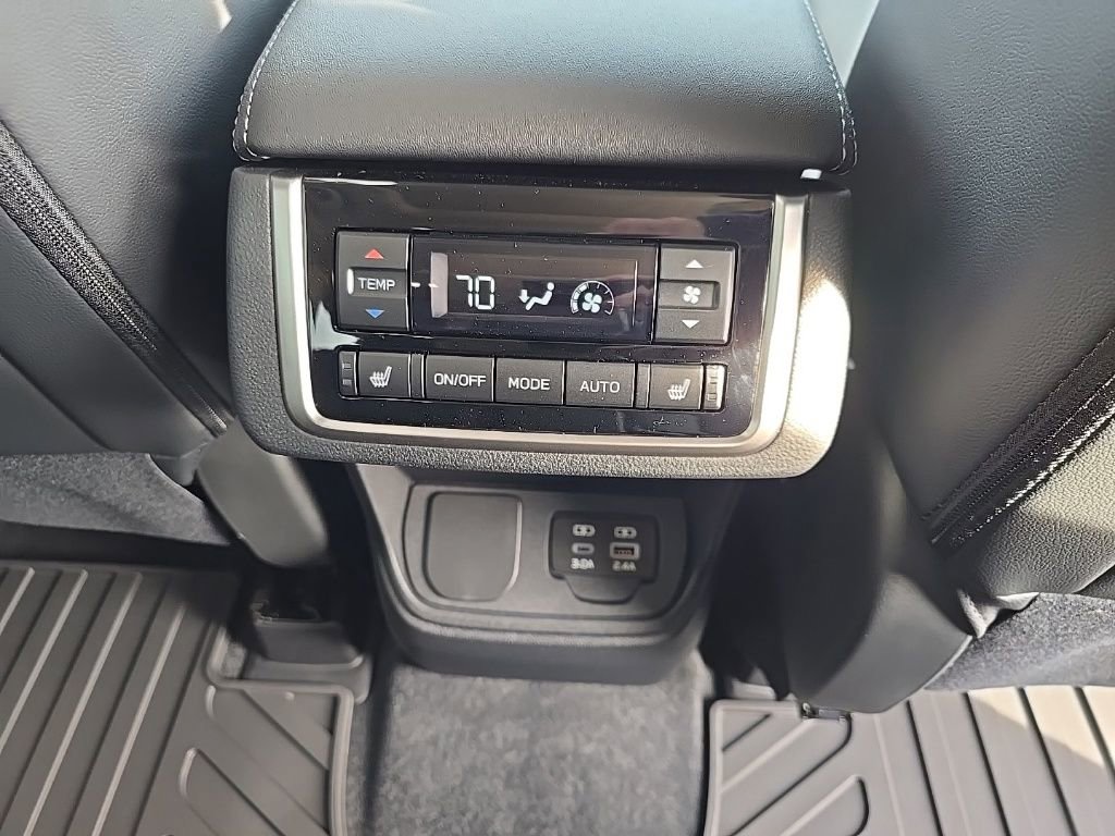 New 2025 Subaru Ascent Limited w/ Popular Package #2 image 16