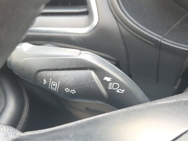 Used 2024 Ford Edge Titanium image 36