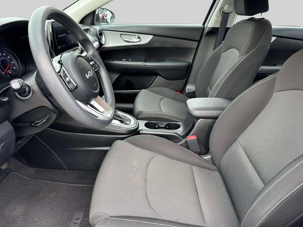 Used 2023 Kia Forte LXS FWD image 14