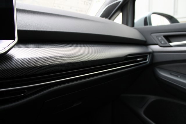 New 2025 Volkswagen GTI SE image 7