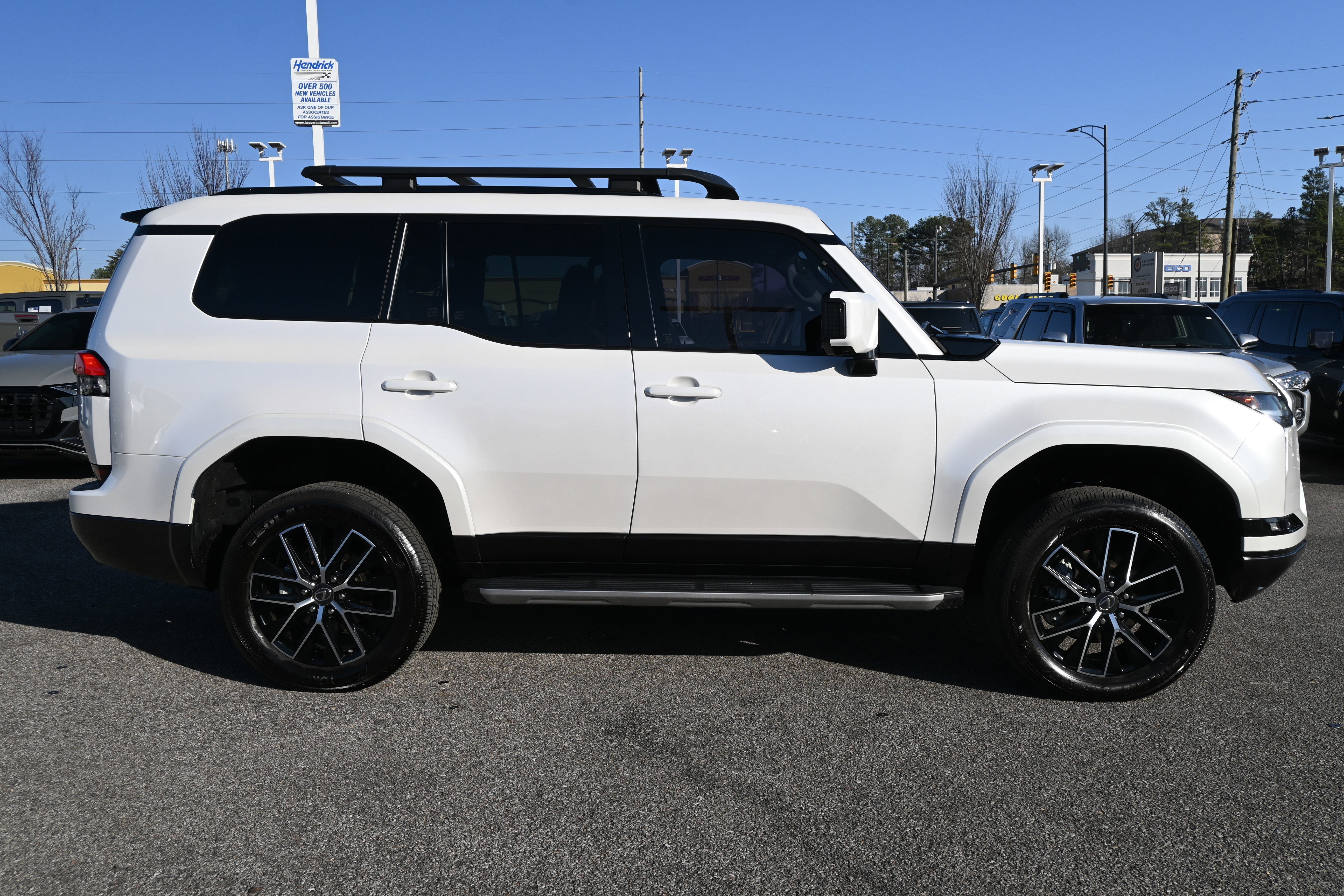 Used 2025 Lexus GX 550 GX 550 Premium+ w/ Cold Area Package image 12