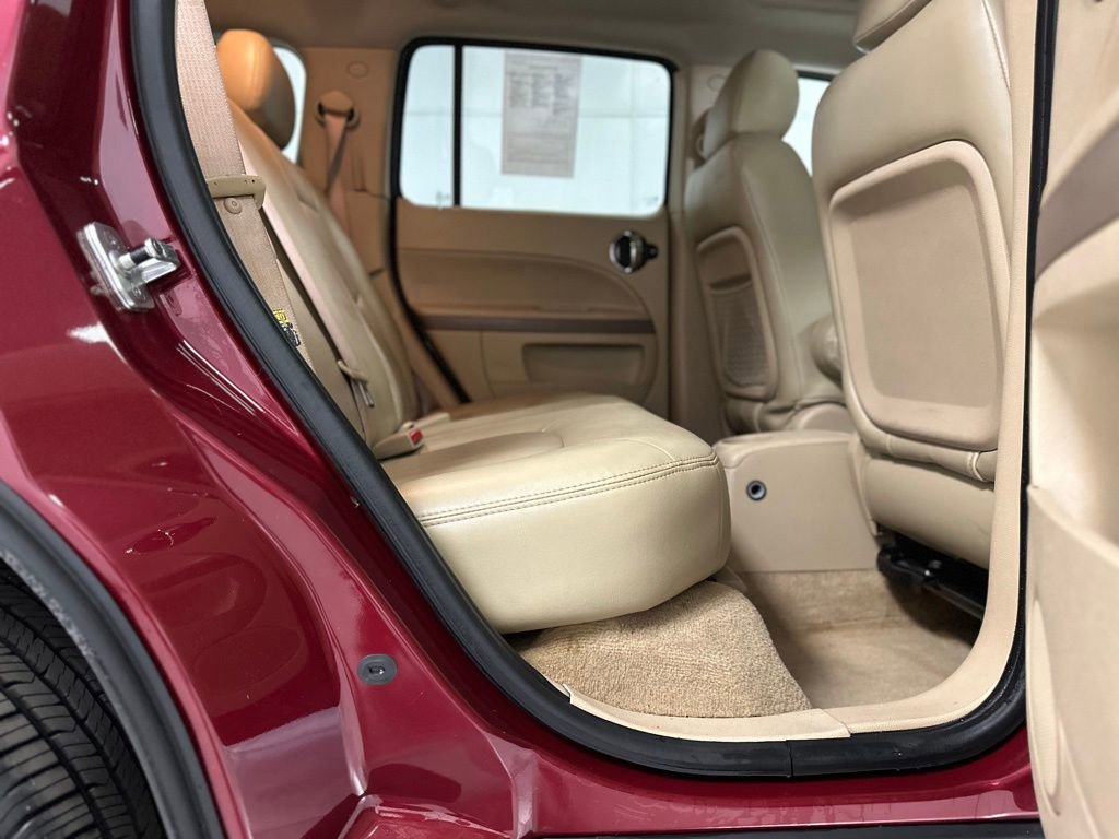 Used 2006 Chevrolet HHR LT image 19