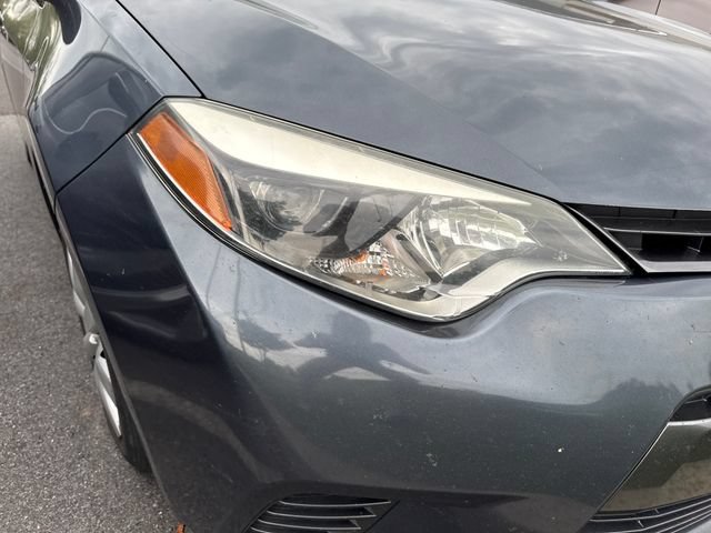 Used 2015 Toyota Corolla LE FWD image 9